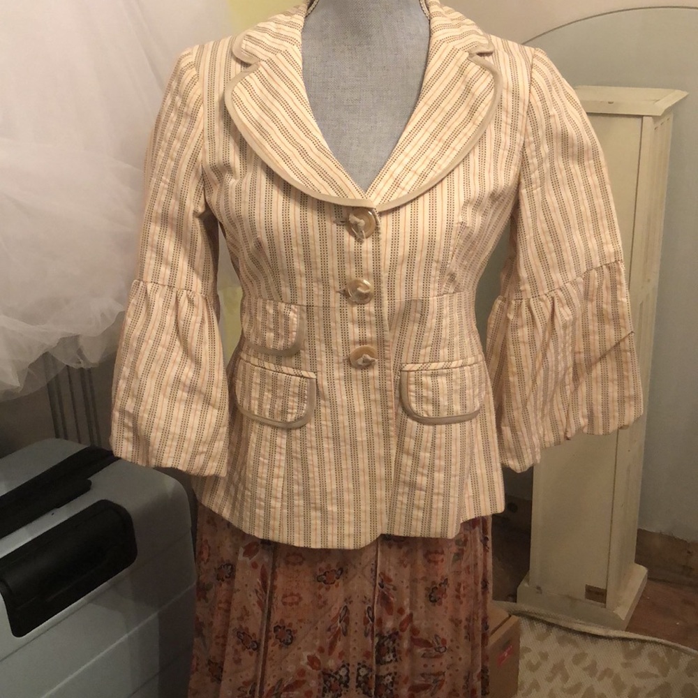 Nanette Lepore ~ striped, cotton , bubble sleeve blazer~ see all pics please